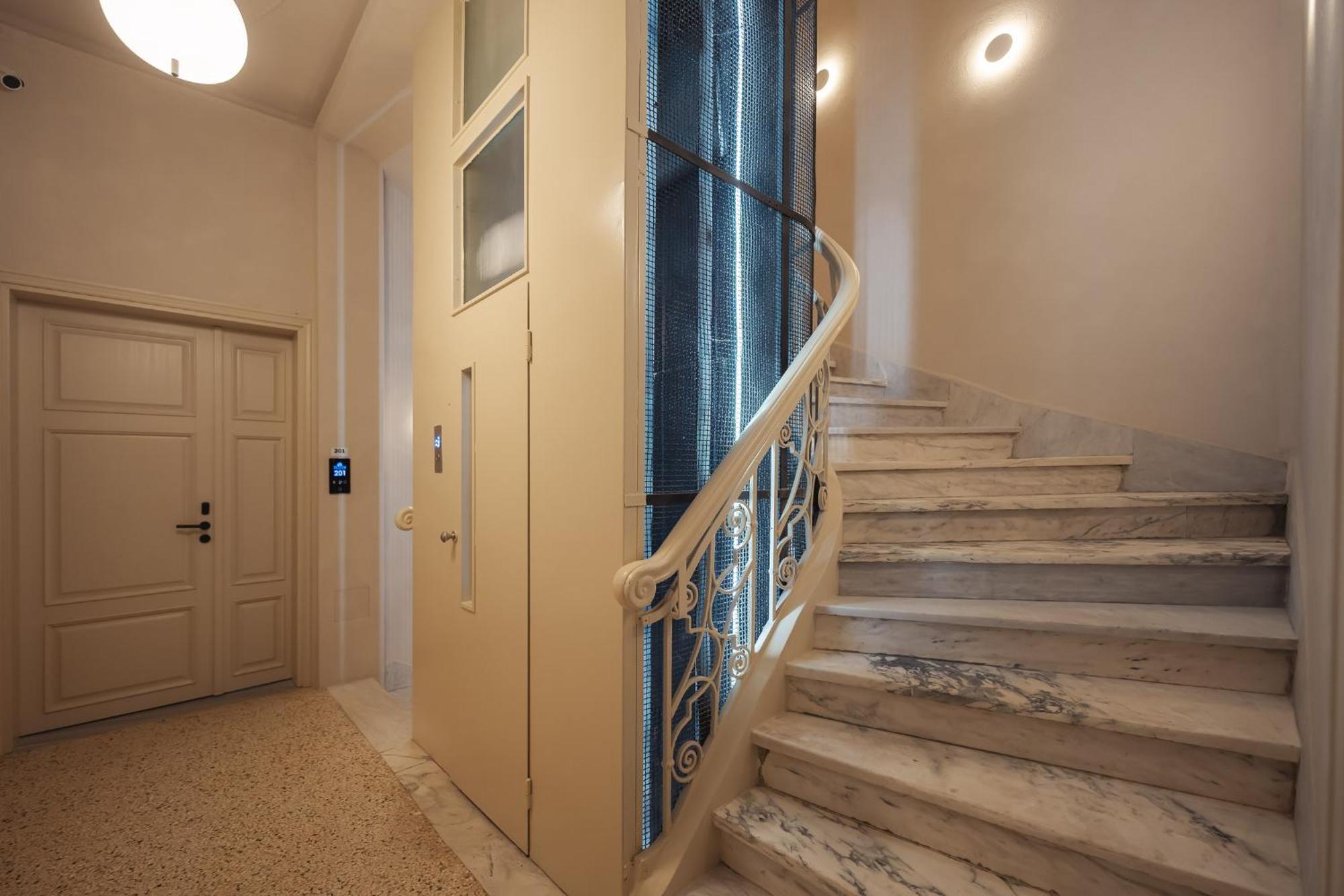 Zenith Premium Suites Thessaloníki Ngoại thất bức ảnh